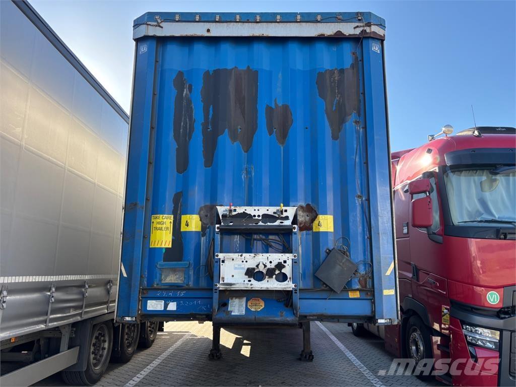 Krone SD ボックスボディートレーラー