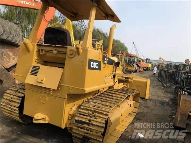 CAT D3C ブルドーザー