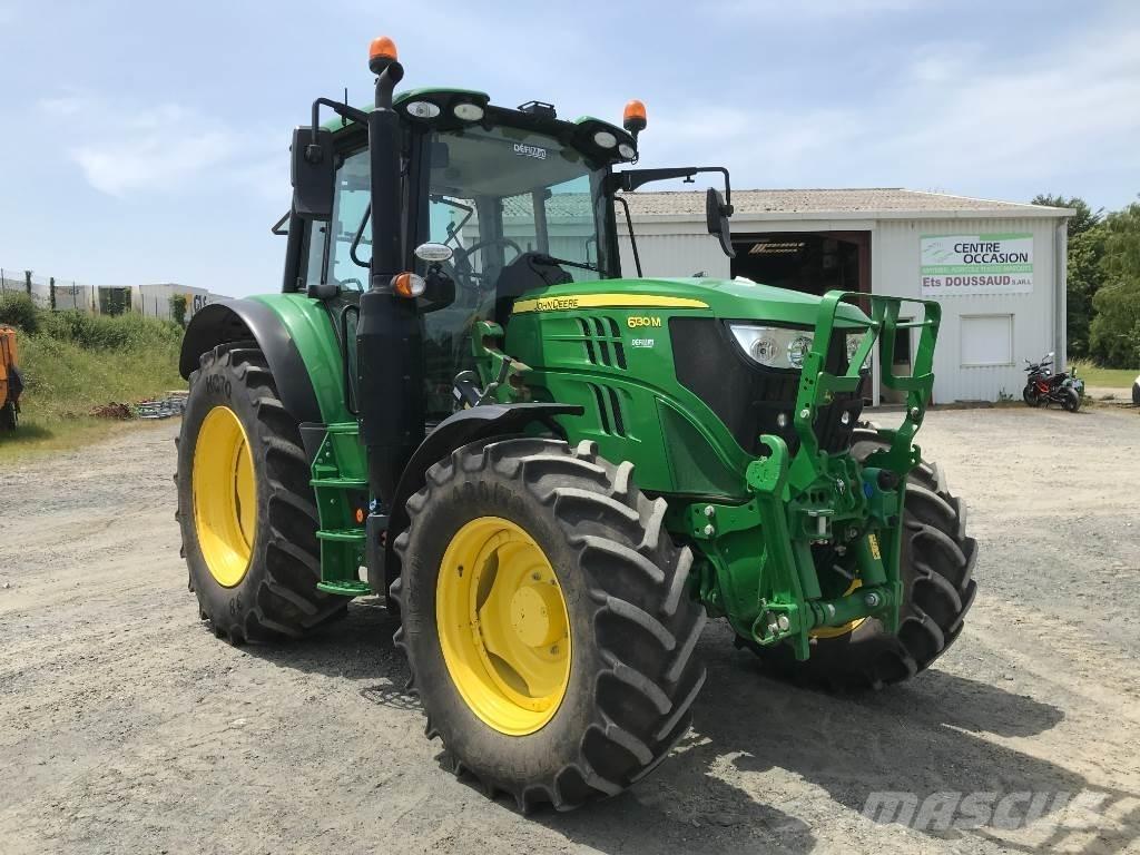 John Deere 6130 M トラクター