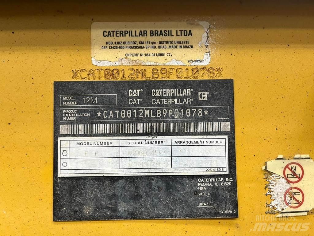 CAT 12M モーターグレーダー