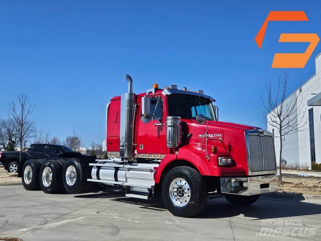 Western Star 4900 SB 中古トラクターヘッド | トレーラーヘッド