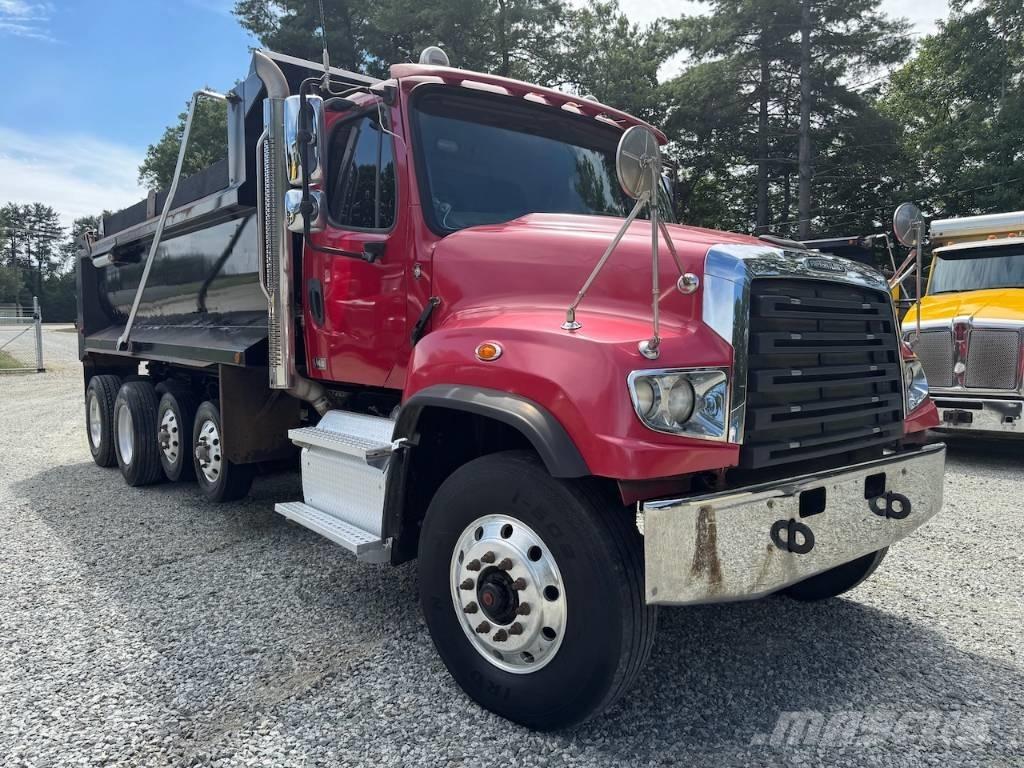 Freightliner 114 SD ダンプ