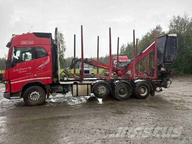 Volvo FH16 木材トラック