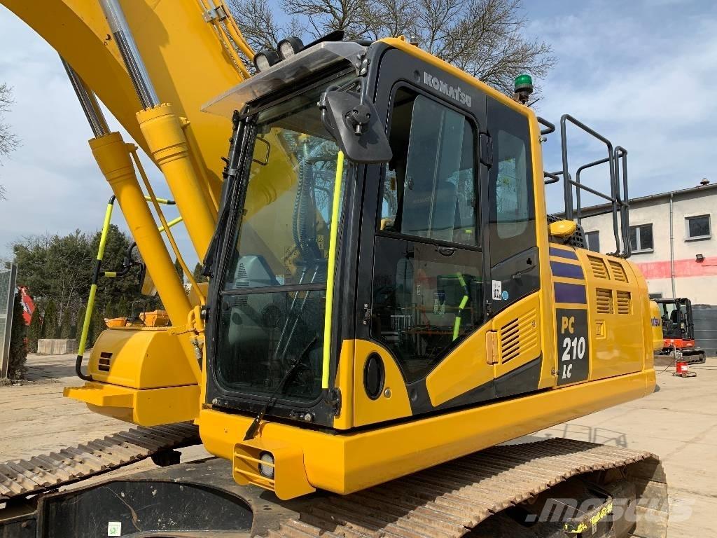 Komatsu PC 210 LC-11 大型油圧ショベル12t以上（パワーショベル・ユンボ）