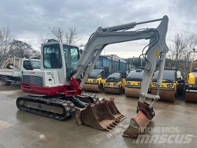 Takeuchi TB 250 ミニ油圧ショベル 7t以下（ミニユンボ・ミニディガー）