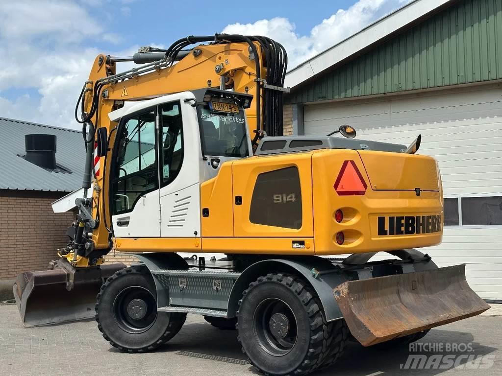Liebherr A914 ホイール式油圧ショベル（パワーショベル・ユンボ・バックホー）