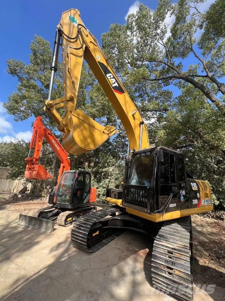 CAT 320 D L 大型油圧ショベル12t以上（パワーショベル・ユンボ）