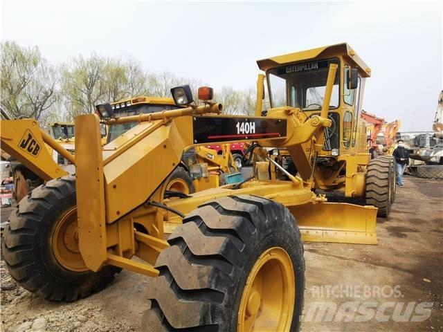 CAT 140 H モーターグレーダー