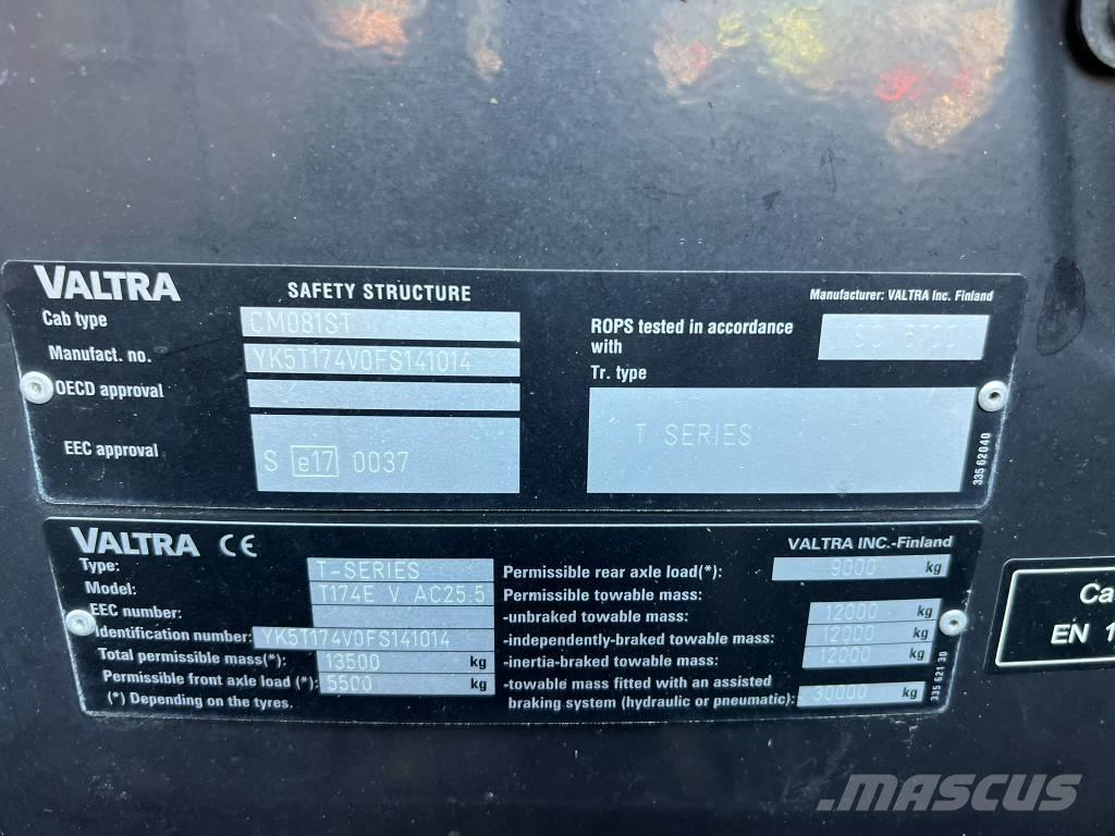 Valtra T 174 Versu トラクター