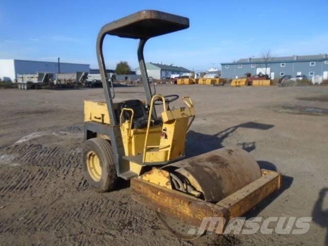 Bomag BW 124 D 振動ローラ