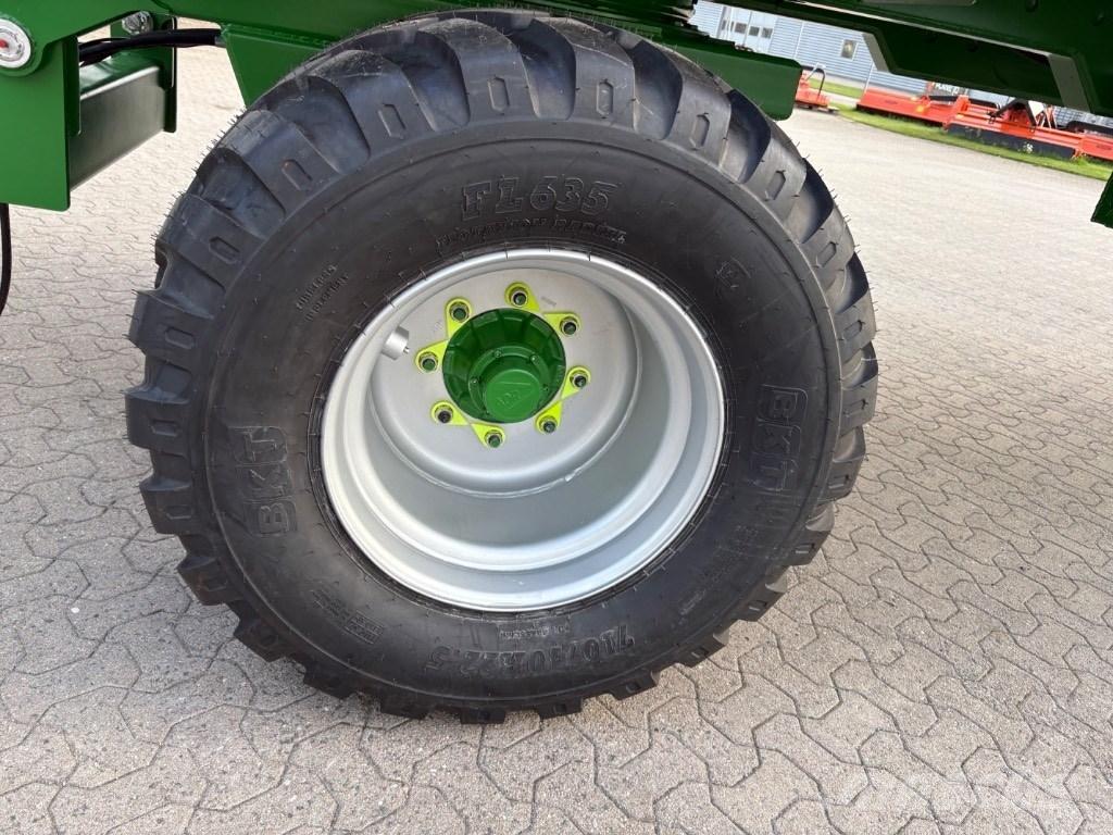 Dinapolis RPPH10500 ベールトレーラー