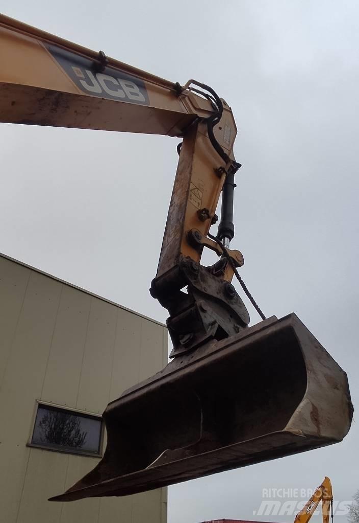JCB JS 220 LC 大型油圧ショベル12t以上（パワーショベル・ユンボ）