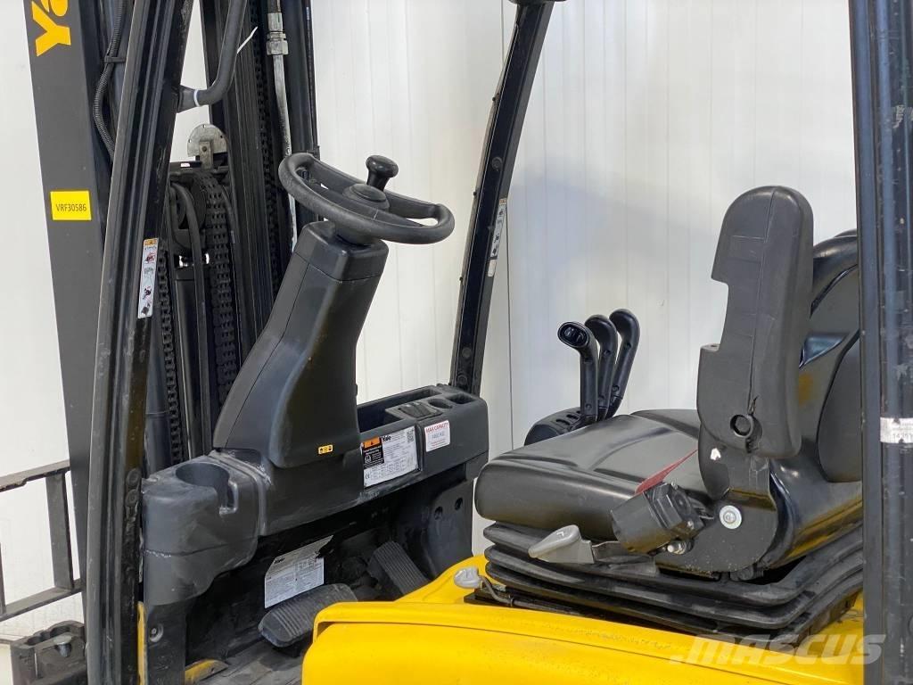 Yale ERP20VT MWB バッテリーフォークリフト