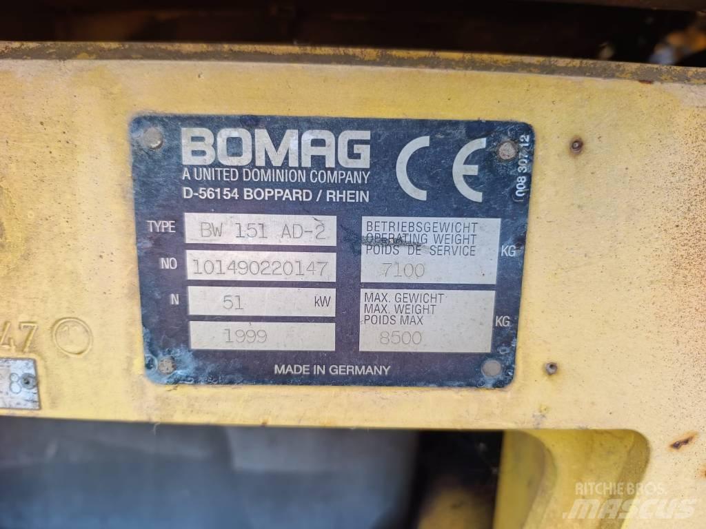 Bomag BW 151 AD-2 タンデムローラ