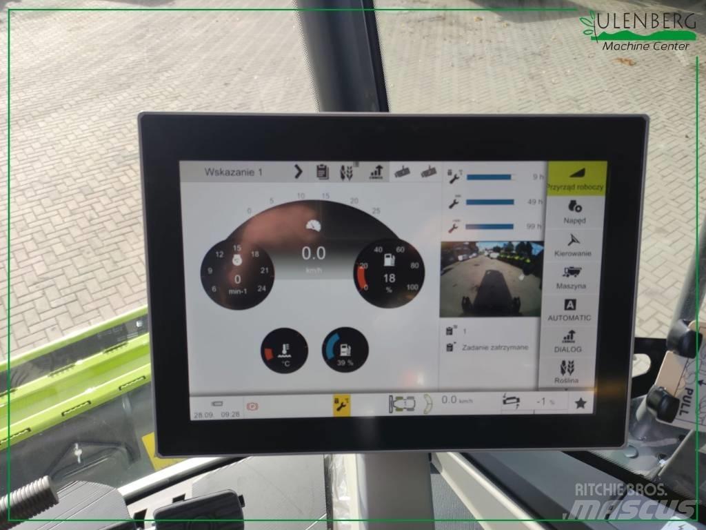 CLAAS Lexion 8900 TT コンバイン