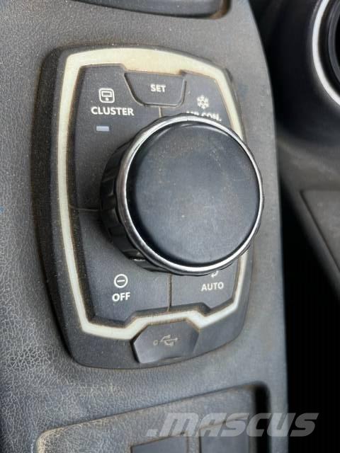 Hyundai HX 140 L 大型油圧ショベル12t以上（パワーショベル・ユンボ）