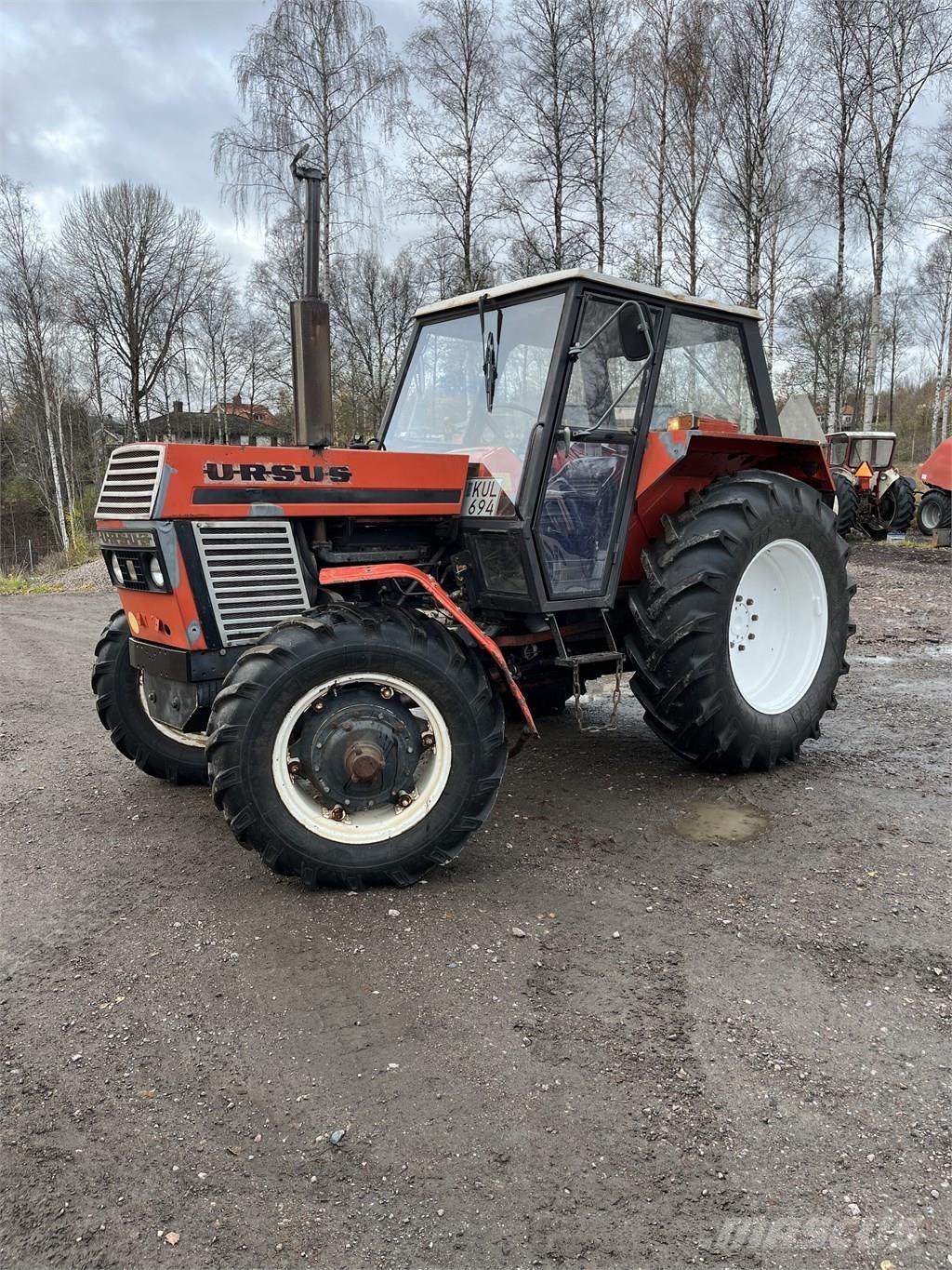 Ursus c-385 トラクター