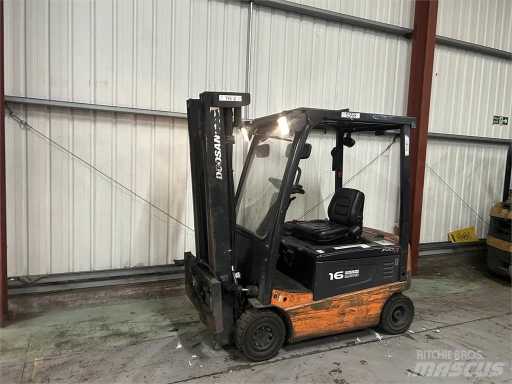 Doosan B16X-5 バッテリーフォークリフト