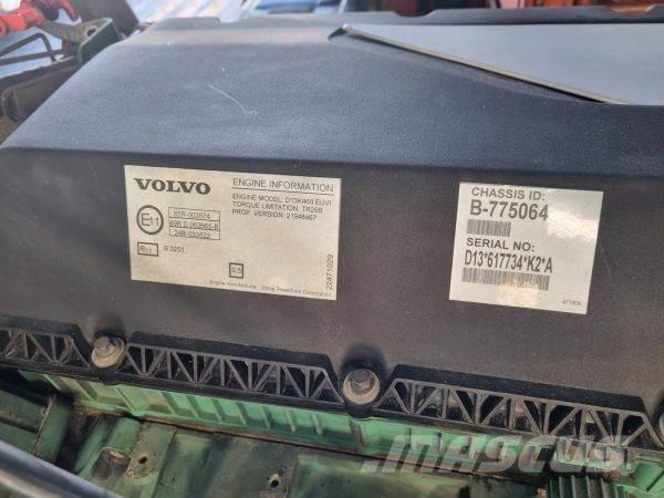 Volvo D13K460 EUVI エンジン