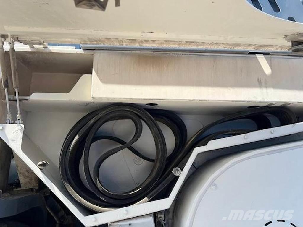 Wirtgen WR 2400 アスファルトリサイクルマシン