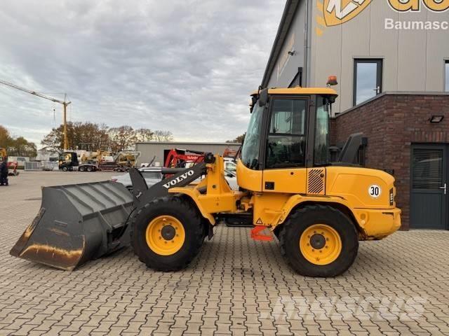 Volvo L 35 GS ホイールローダー・タイヤショベル