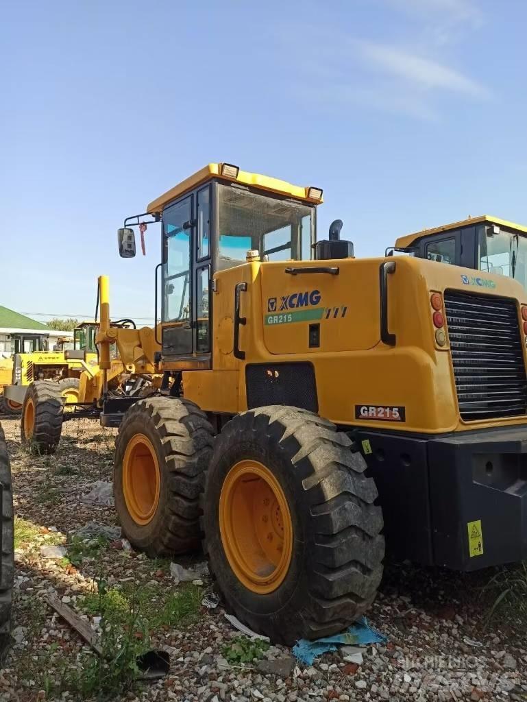 XCMG GR 180 モーターグレーダー