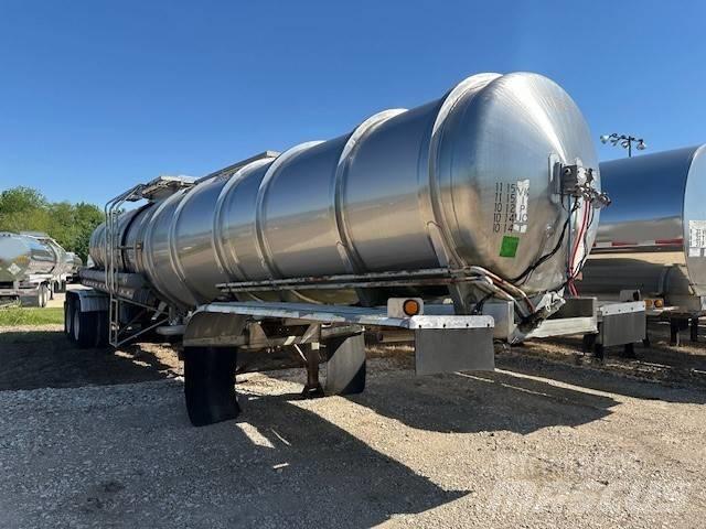  NOVA MC307 7000 GAL タンカートレーラー