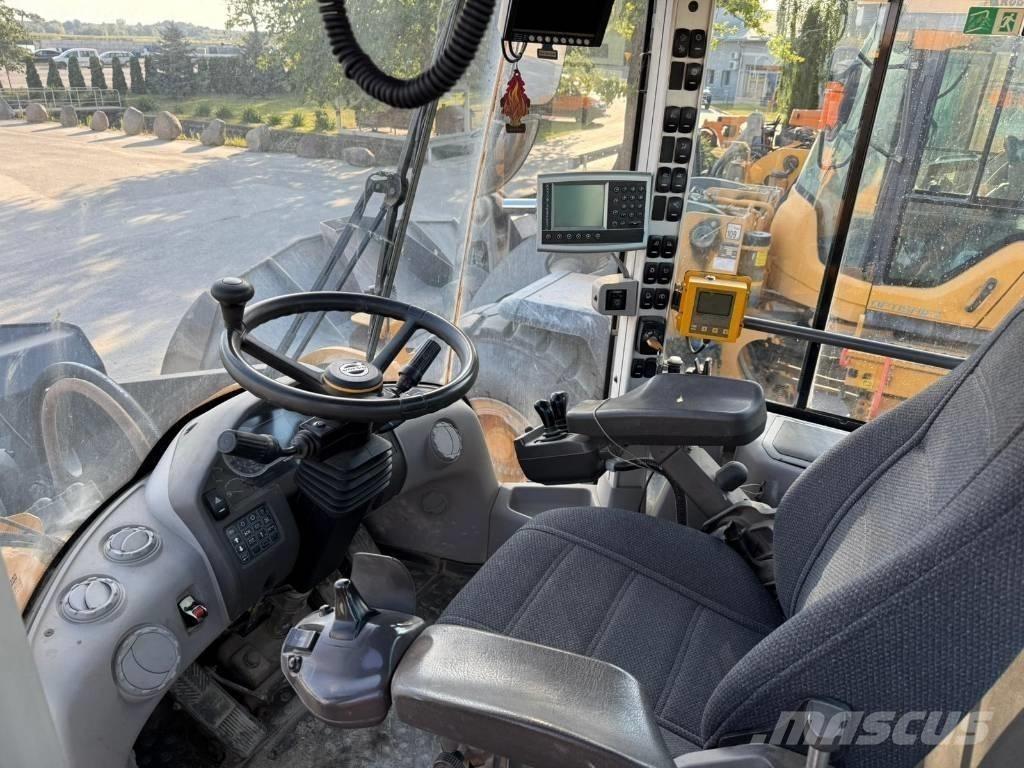 Volvo L 220 H ホイールローダー・タイヤショベル