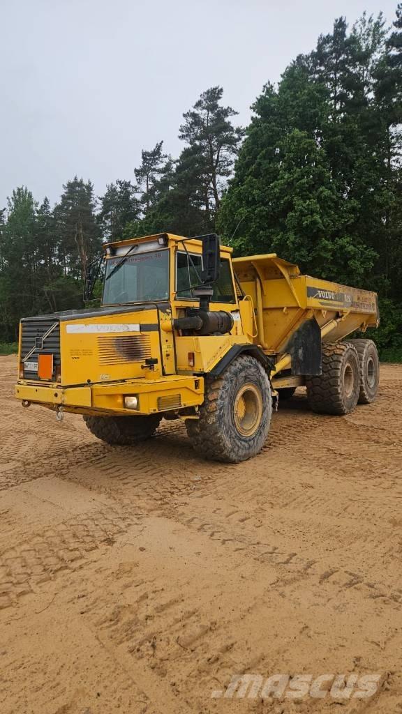 Volvo A 25 C アーティキュレート式ダンプトラック