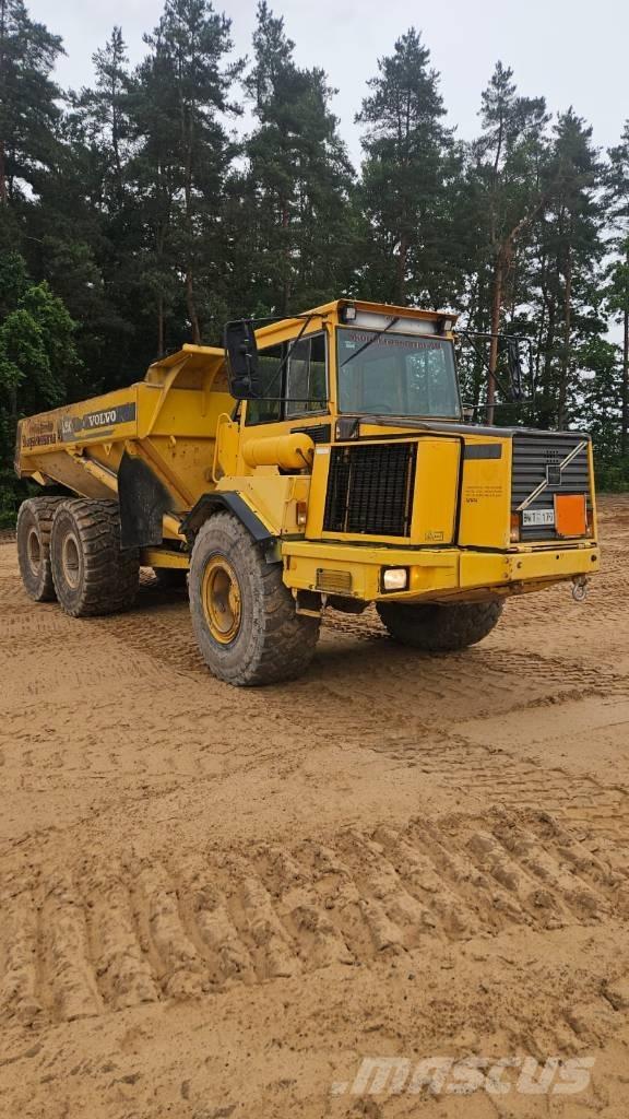 Volvo A 25 C アーティキュレート式ダンプトラック