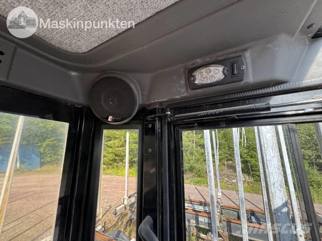 Volvo FH 16 550 木材トラック