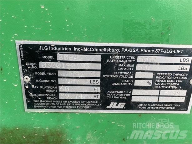 JLG 600 AJ ブームリフト　屈伸型