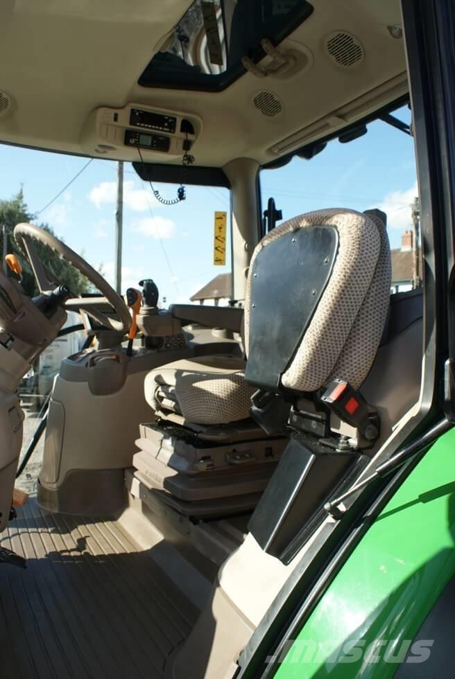 John Deere 6155 R トラクター