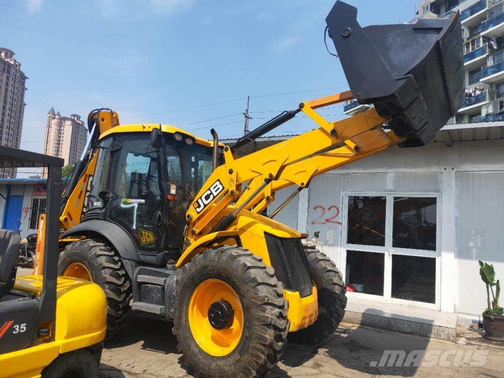 JCB 4CX バックホーローダー
