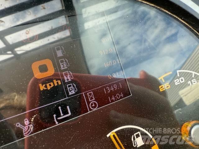 JCB 540-140 テレスコーピックハンドラー