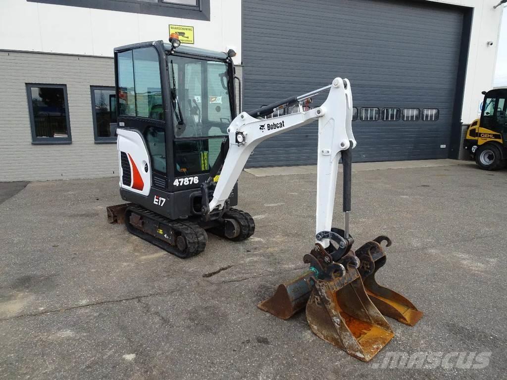 Bobcat E17 ミニ油圧ショベル 7t以下（ミニユンボ・ミニディガー）
