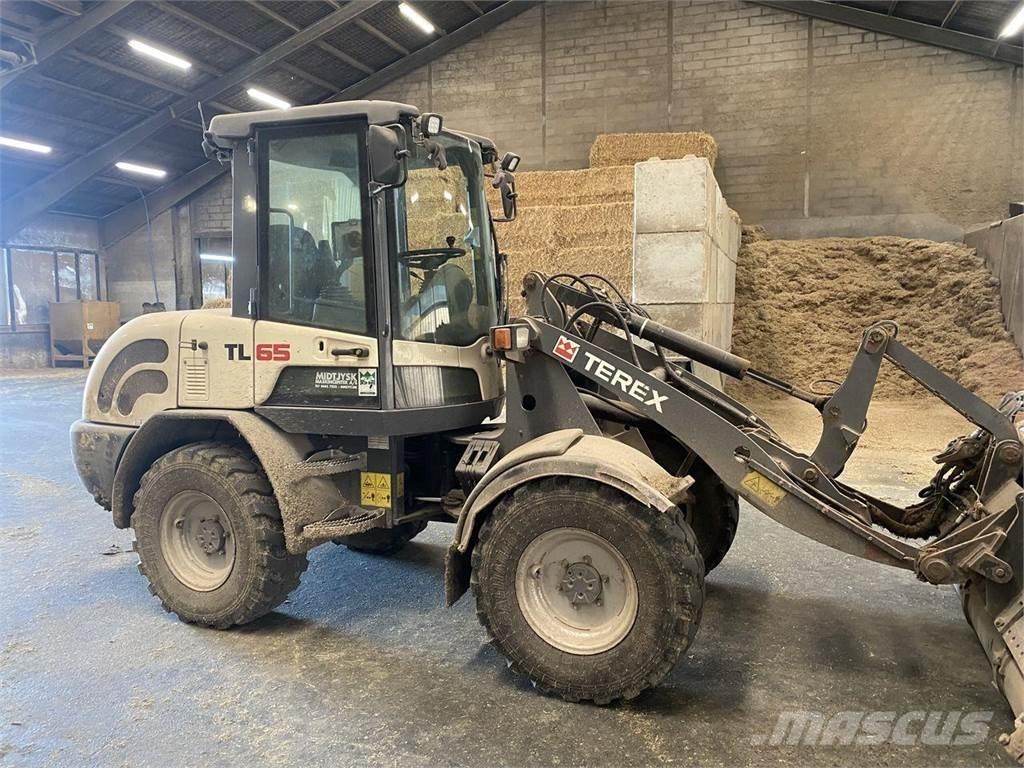 Terex TL65 多目的ローダー