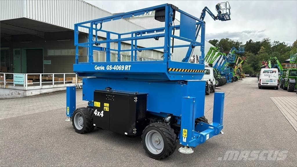 Genie GS-4069 RT シザースリフト