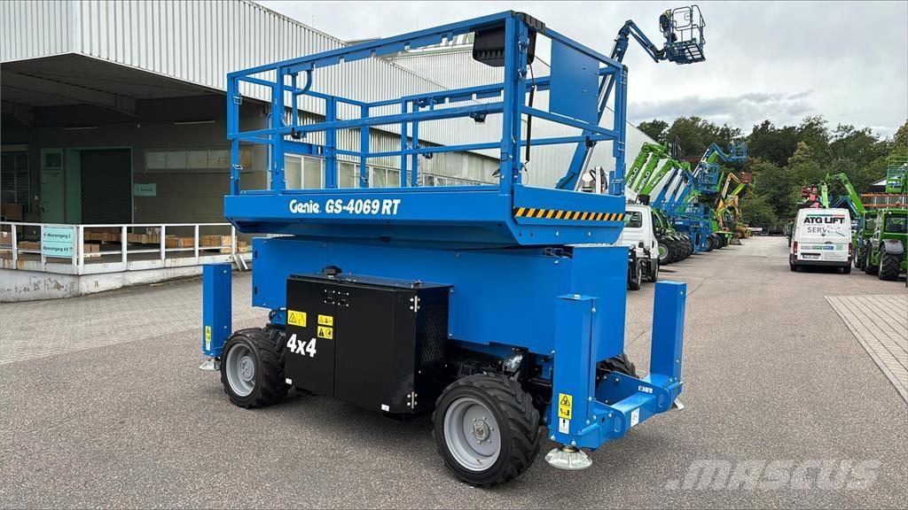 Genie GS-4069 RT シザースリフト
