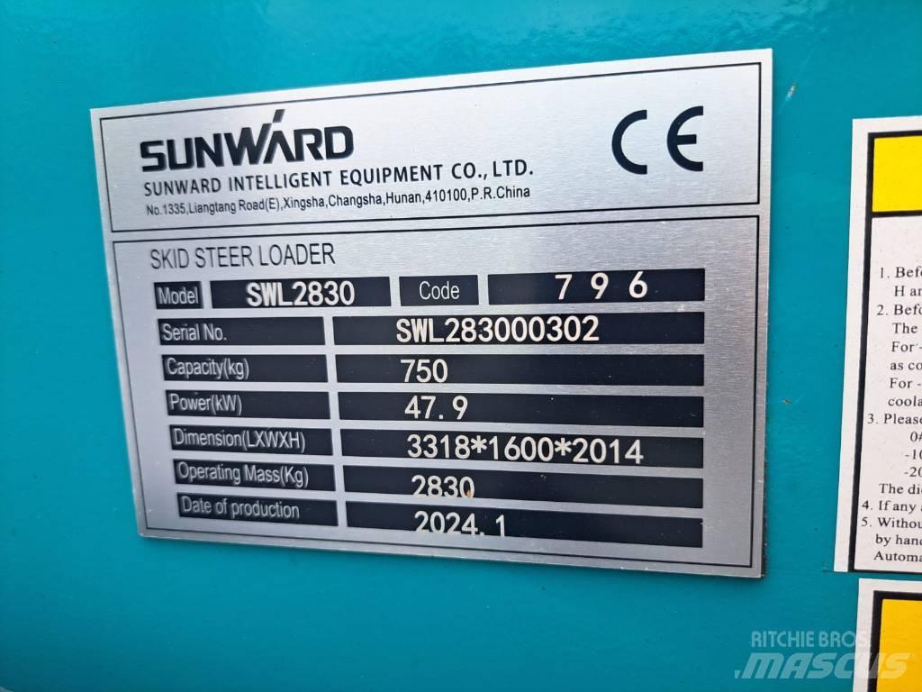 Sunward SWL 2830 スキッドステアローダー