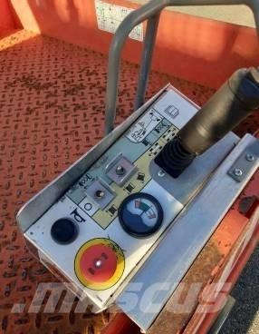 SkyJack SJ III 4626 シザースリフト