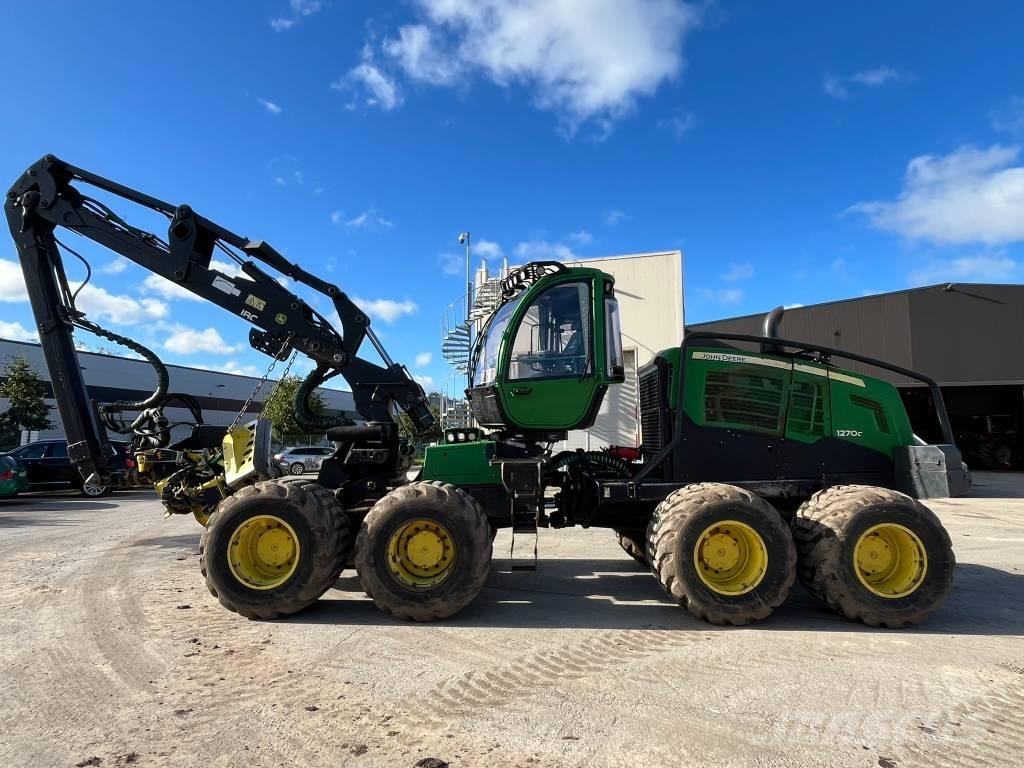 John Deere 1270G 8W ハーベスター
