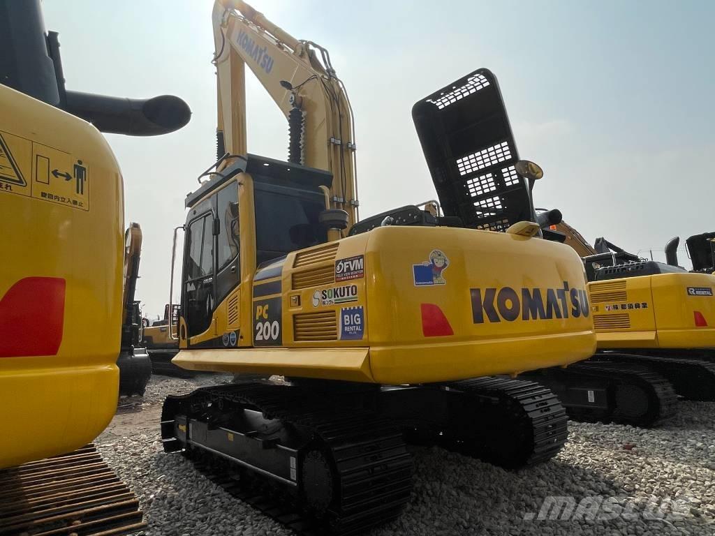 Komatsu PC 200-8 大型油圧ショベル12t以上（パワーショベル・ユンボ）