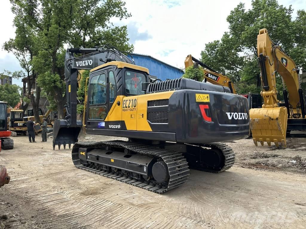 Volvo EC210D 大型油圧ショベル12t以上（パワーショベル・ユンボ）