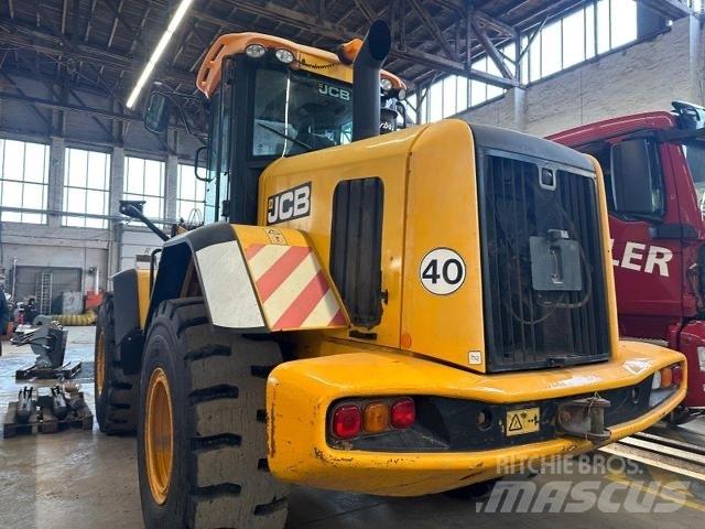 JCB 427 ZX T4 バックホーローダー