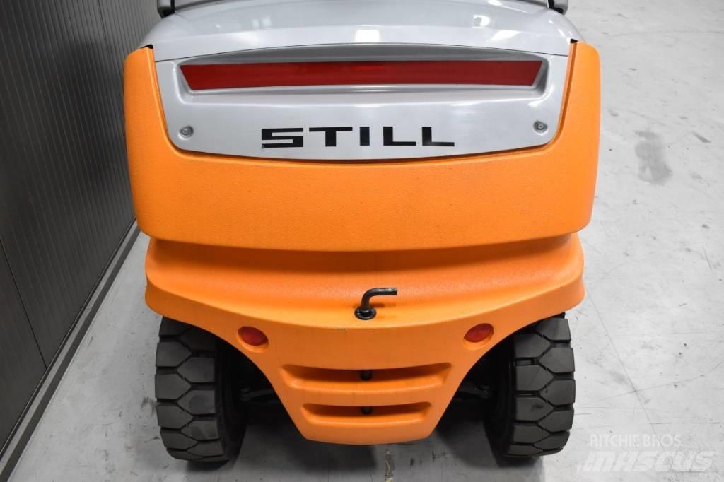 Still RX 60-40 バッテリーフォークリフト