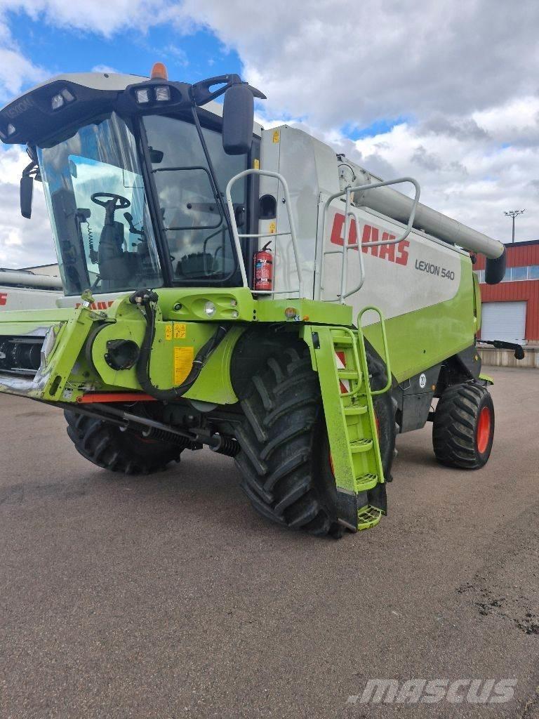 CLAAS Lexion 540 コンバイン