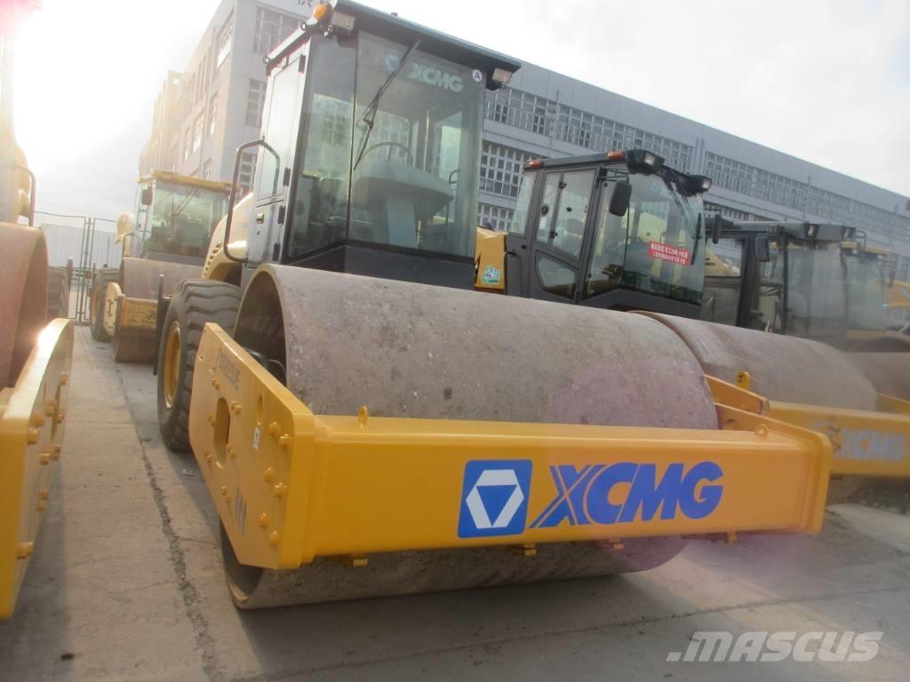 XCMG XS 223 J 振動ローラ