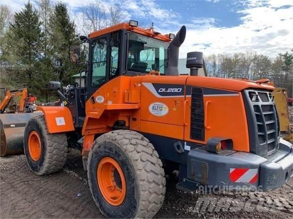 Doosan DL280-5 ホイールローダー・タイヤショベル