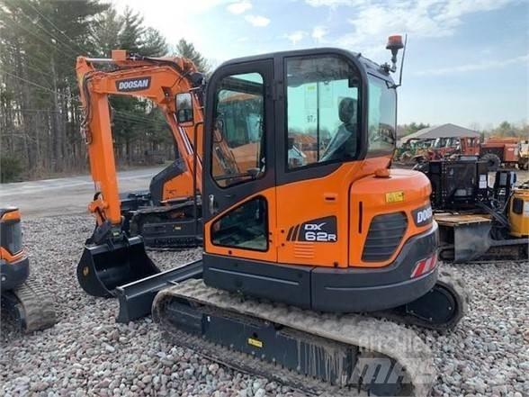 Doosan DX62R-3 大型油圧ショベル12t以上（パワーショベル・ユンボ）